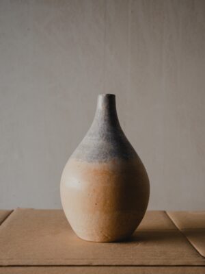 Jarrón artesanal estilo rústico moderno